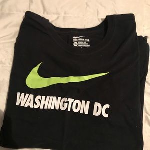 Nike DC running tee